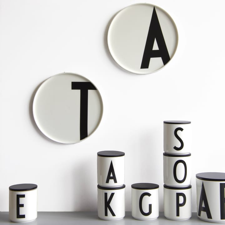 Design Letters tallrik - O - Design Letters