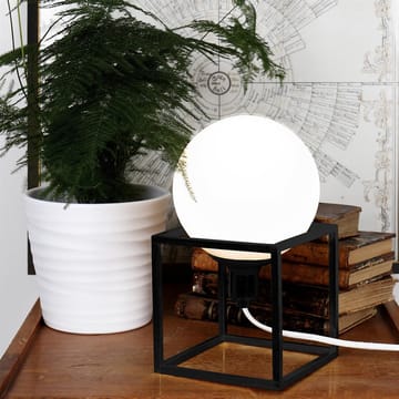 Cube bordslampa - svart - Globen Lighting